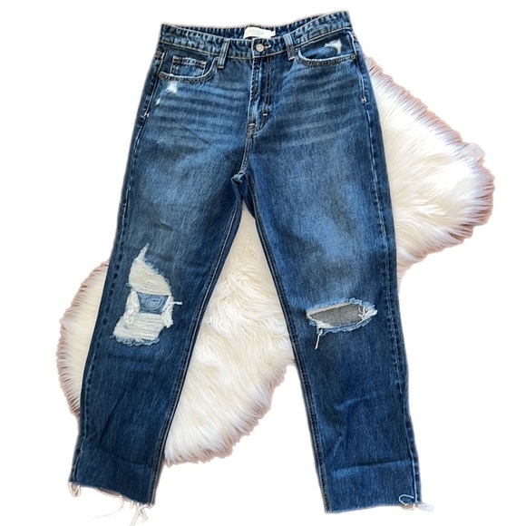 NWT Hidden Bailey High Rise Boyfriend Jeans Distressed PATCHED Jeans 29 - Picture 1 of 11